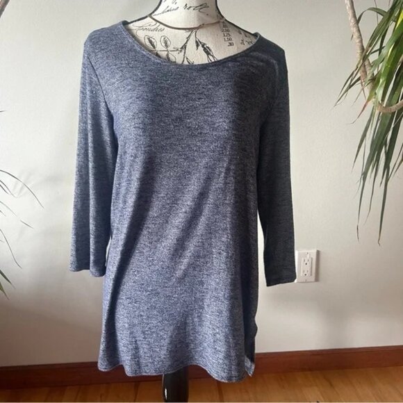 EDDIE BAUER size M blue long sleeve tunic long fitted shirt with scoop neck - Picture 1 of 7